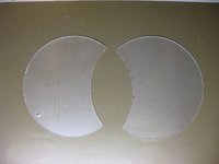 Ausgefräste Acrylglasscheiben